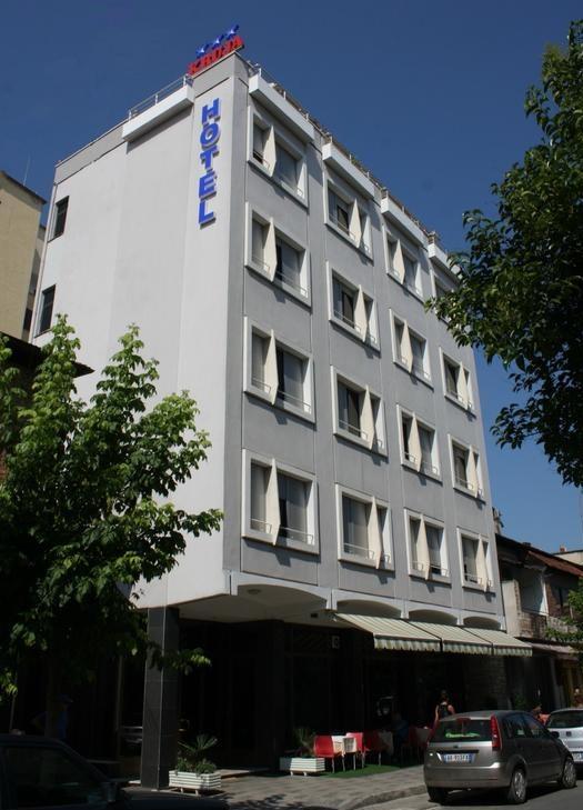 Kruja Hotel Tirana Exterior photo